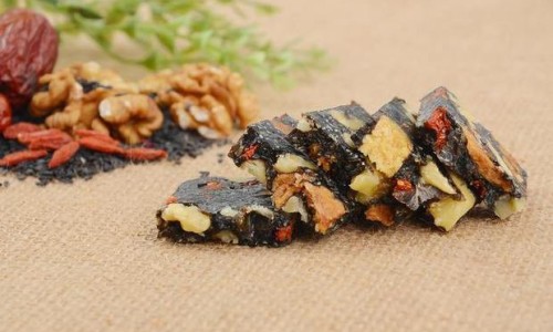 宝宝身上起风团疹怎么办-宝宝身上起小紫点网 :分享宝宝身上起风团疹怎么办-宝宝身上起小水泡的疙瘩知识